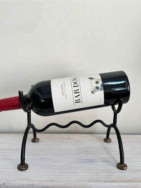 Vintage Wavy Iron Wine Bottle Holder